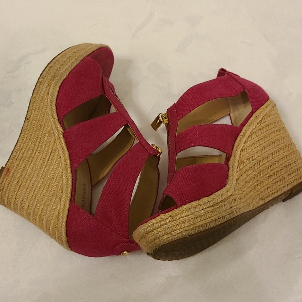 Michael Kors Berkley wedges